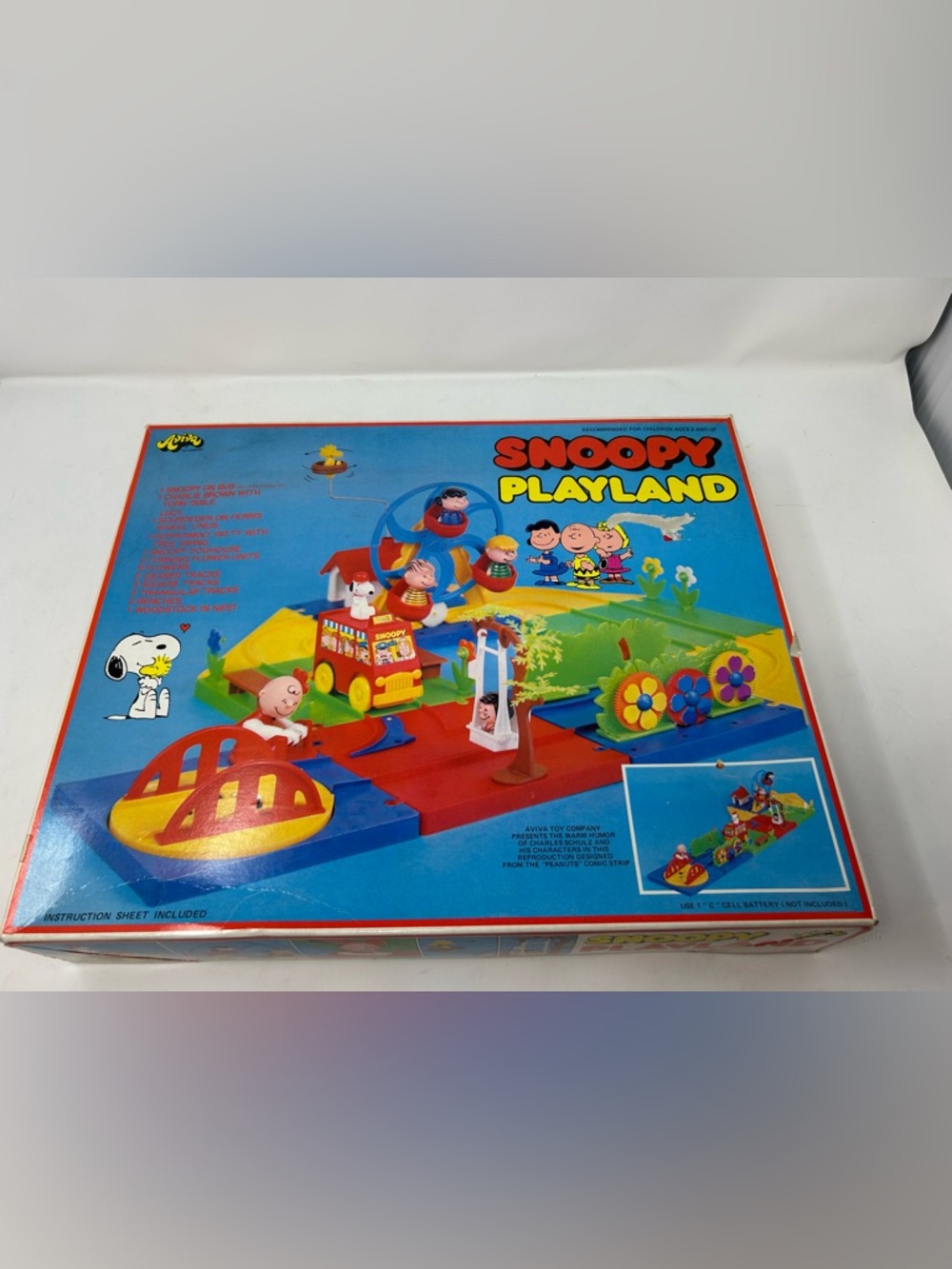 Vintage Snoopy Playland Kids Toy Set - Picture 2 of 16